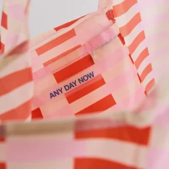 Any Where Tote
