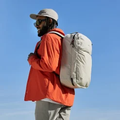 Lite Travel Pack 30L