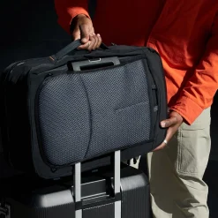 Lite Travel Pack 30L