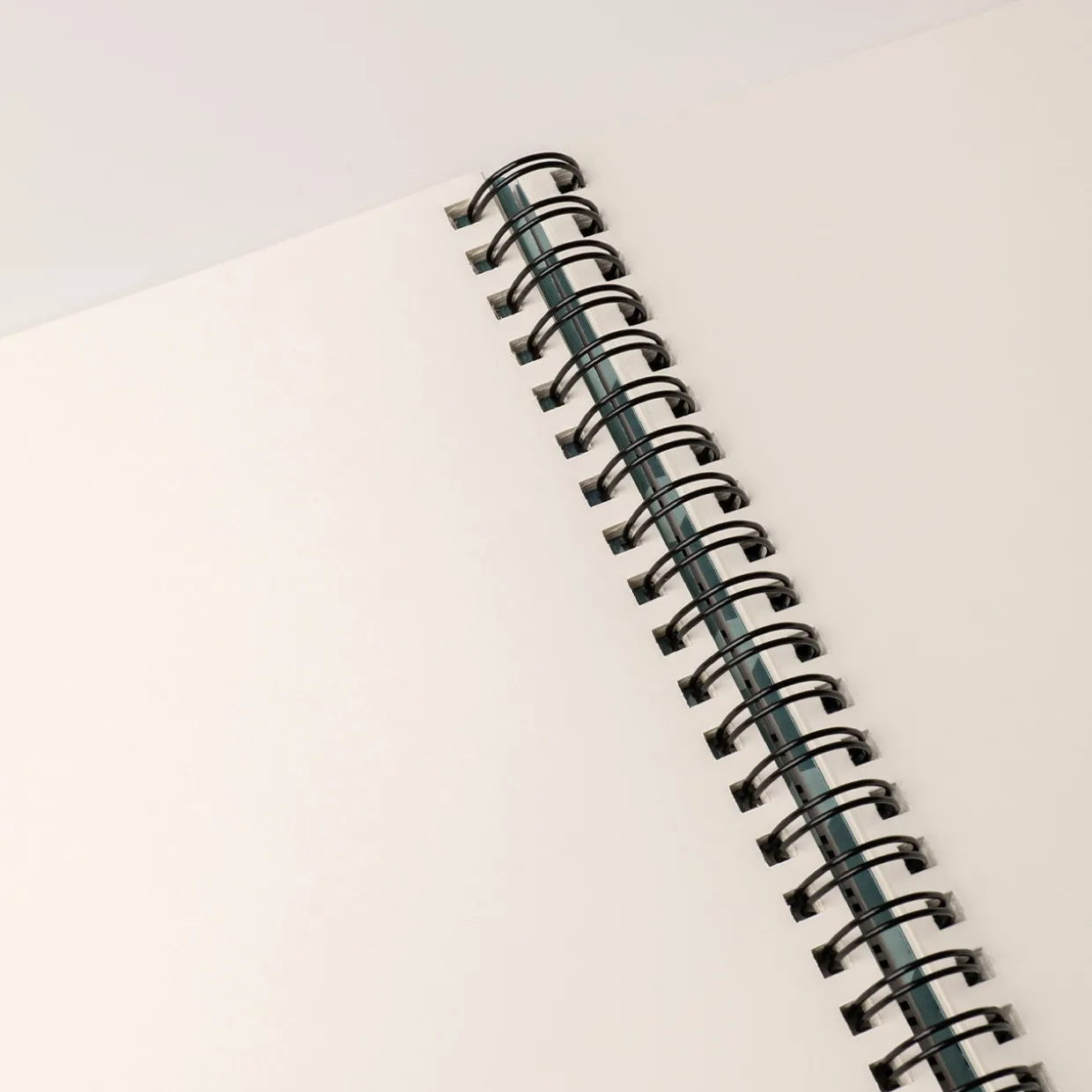 Spiral Bright Notebook B5 Lilac and Navy Plain