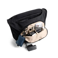 Venture Messenger Bag 14